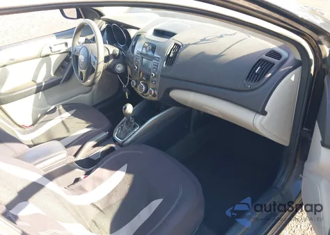 2013 Kia Forte Ex z USA, uszkodzony, nr VIN KNAFU4A2XD5713239